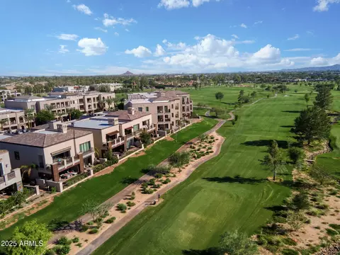 View/Area - 2 Biltmore Est #106, Phoenix, AZ 85016 photo 9 of 9