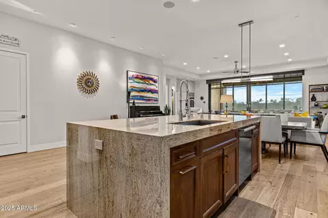 Kitchen - 2 Biltmore Est #106, Phoenix, AZ 85016 photo 2 of 6