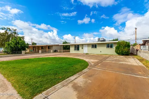 Exterior - 6030 N 32nd Ave, Phoenix, AZ 85017 photo 2 of 6