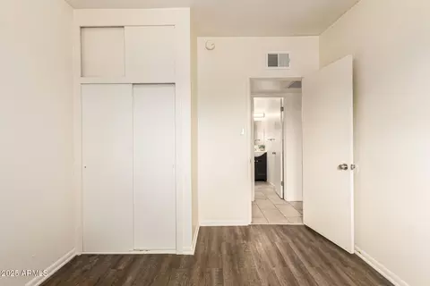 Bedroom - 6030 N 32nd Ave, Phoenix, AZ 85017 photo 4 of 4