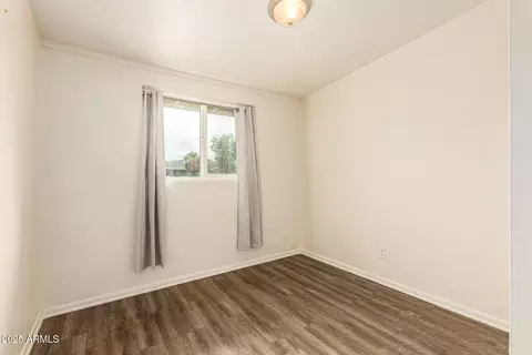 Bedroom - 6030 N 32nd Ave, Phoenix, AZ 85017 photo 3 of 4