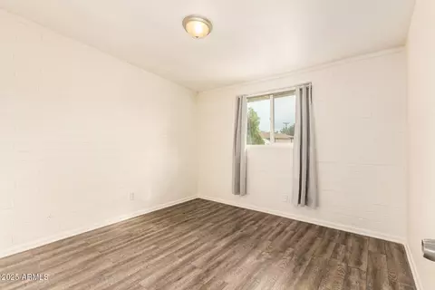 Bedroom - 6030 N 32nd Ave, Phoenix, AZ 85017 photo 2 of 4