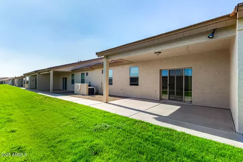 Exterior - 10960 E Monte Ave #207, Mesa, AZ 85209 photo 4 of 4