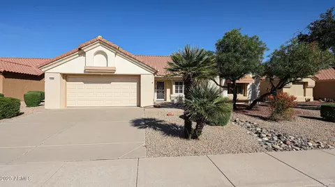 14204 W Wagon Wheel Dr, Sun City West, AZ 85375