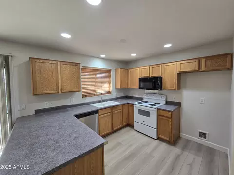 1443 W 14th Ave, Apache Junction, AZ 85120 photo 5