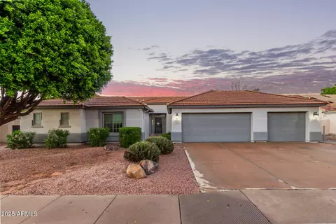 Exterior - 5512 E Holmes Ave, Mesa, AZ 85206 photo 2 of 14