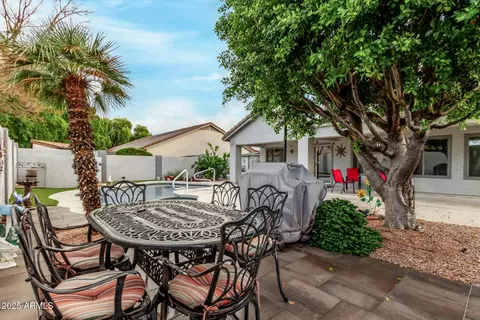Exterior - 5512 E Holmes Ave, Mesa, AZ 85206 photo 13 of 14