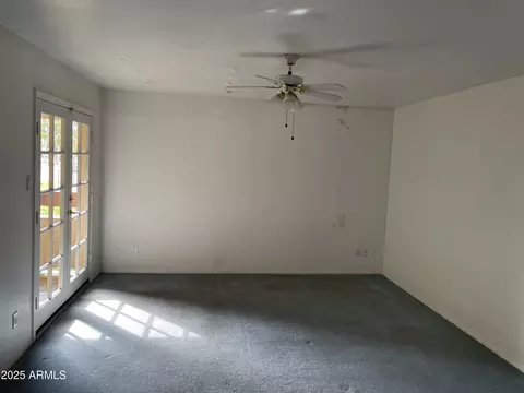 Living - 4206 W Calavar Rd, Phoenix, AZ 85053 photo 2 of 2