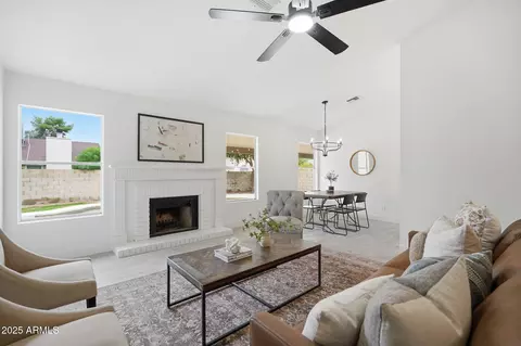 6537 W Sierra St, Glendale, AZ 85304