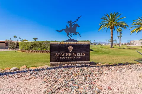 2716 N Lema Dr, Mesa, AZ 85215