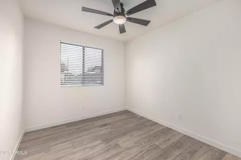 2437 E Tracy Ln #4, Phoenix, AZ 85032 photo 13
