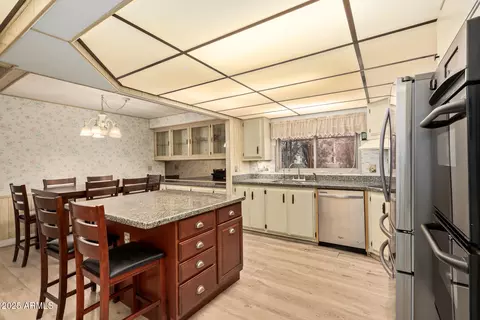 134 S 74th Pl, Mesa, AZ 85208 photo 11