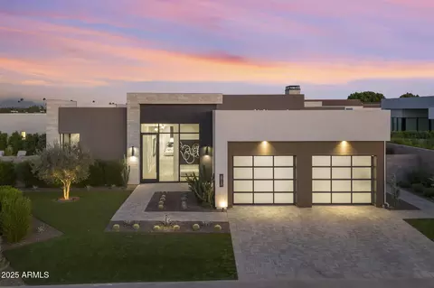 6913 N Joshua Tree Ct, Paradise Valley, AZ 85253