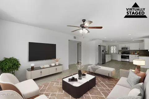 Living - 4736 N 34th Dr, Phoenix, AZ 85017 photo 5 of 7