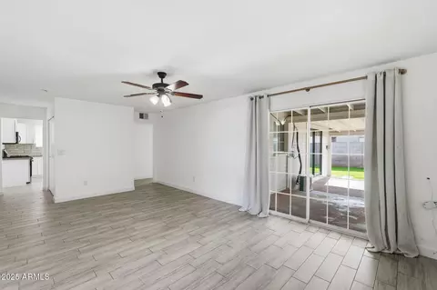 Living - 4736 N 34th Dr, Phoenix, AZ 85017 photo 6 of 7