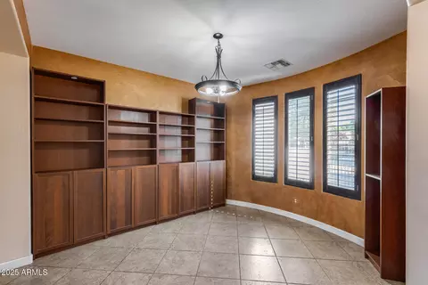 Living - 7720 S 22nd Ln, Phoenix, AZ 85041 photo 3 of 10