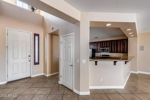 Entry Way - 7720 S 22nd Ln, Phoenix, AZ 85041 photo 3 of 8