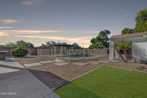 Exterior - 7720 S 22nd Ln, Phoenix, AZ 85041 photo 25 of 29
