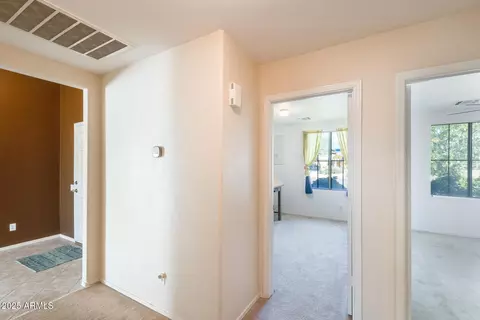 Entry Way - 642 S Thunderbird Dr, Apache Junction, AZ 85120 photo 3 of 4