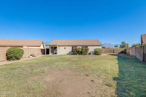 Exterior - 642 S Thunderbird Dr, Apache Junction, AZ 85120 photo 8 of 11