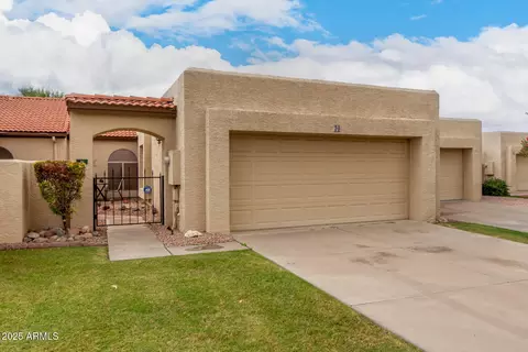 Exterior - 2059 E Brown Rd #30, Mesa, AZ 85213 photo 2 of 7