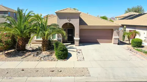 17648 W Voltaire St, Surprise, AZ 85388