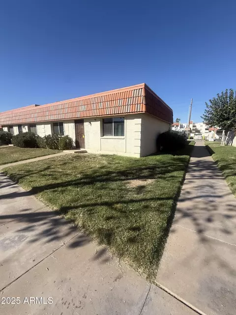 7872 N 47th Ave, Glendale, AZ 85301