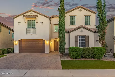 911 S Wayne Dr, Chandler, AZ 85225