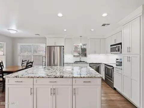7247 E Kiva Ave, Mesa, AZ 85209 photo 3