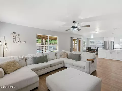 7247 E Kiva Ave, Mesa, AZ 85209 photo 4