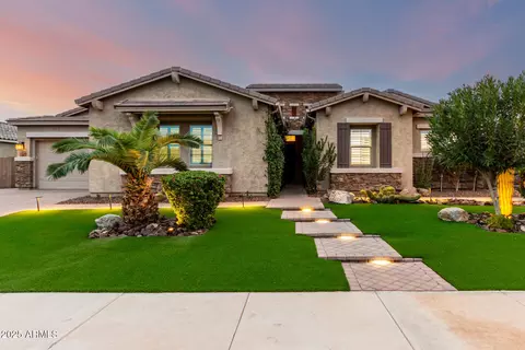4868 S Hemet St, Gilbert, AZ 85298