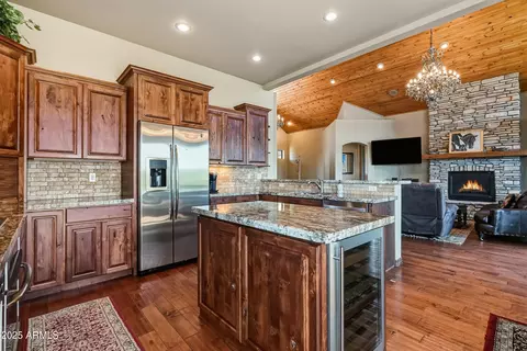 Kitchen - 2506 E Feather Plume Ct, Payson, AZ 85541 photo 4 of 6