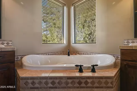 Bath - 2506 E Feather Plume Ct, Payson, AZ 85541 photo 2 of 7