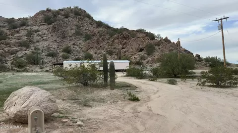 310 S Peak Rd, Maricopa, AZ 85139
