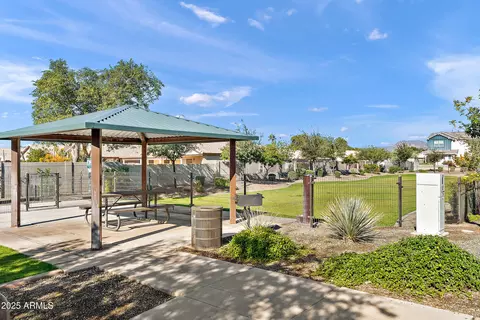 Exterior - 1921 W 22nd Ave, Apache Junction, AZ 85120 photo 11 of 12