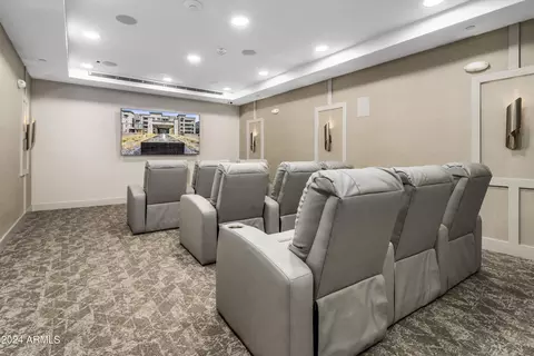 View/Area - 5250 E Deer Valley Dr #137, Phoenix, AZ 85054 photo 4 of 8