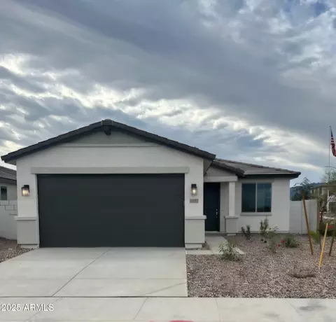 5033 W Stray Horse Ln, Laveen, AZ 85339
