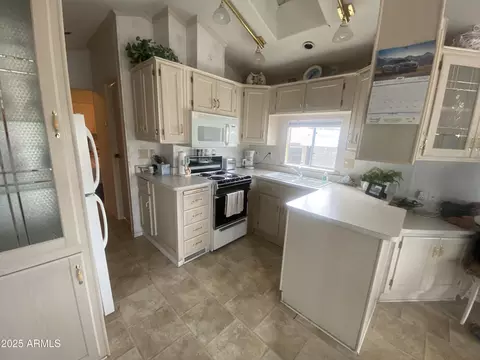 2355 S Pomo Ave, Apache Junction, AZ 85119 photo 14