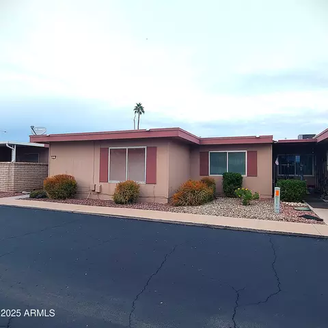 13232 N 98th Ave #E, Sun City, AZ 85351