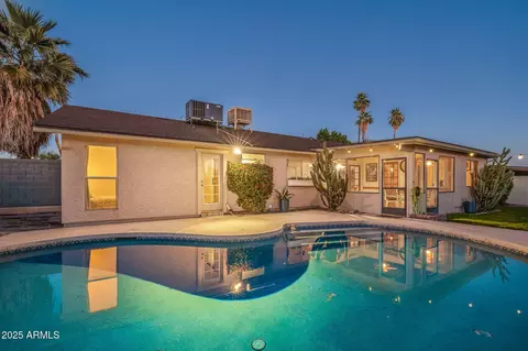 Exterior - 4841 E Desert View Dr, Phoenix, AZ 85044 photo 21 of 22