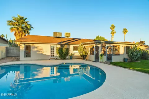 Exterior - 4841 E Desert View Dr, Phoenix, AZ 85044 photo 6 of 22