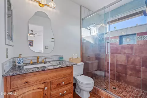 Bath - 4841 E Desert View Dr, Phoenix, AZ 85044 photo 4 of 4
