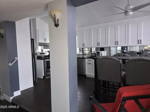 2090 S Cherokee Ave, Apache Junction, AZ 85119 photo 2