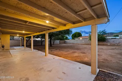 Exterior - 1326 W Cheryl Dr, Phoenix, AZ 85021 photo 4 of 6