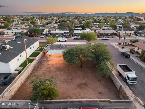 View/Area - 1326 W Cheryl Dr, Phoenix, AZ 85021 photo 1 of 10