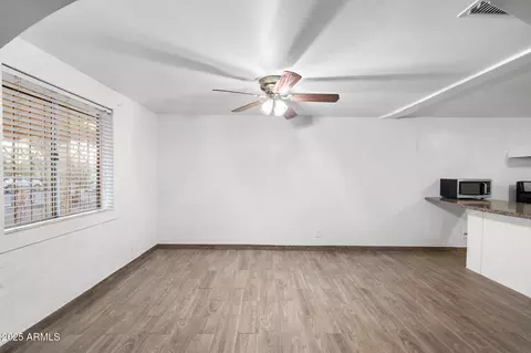 Living - 1326 W Cheryl Dr, Phoenix, AZ 85021 photo 3 of 5