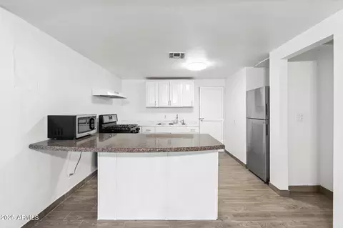 Kitchen - 1326 W Cheryl Dr, Phoenix, AZ 85021 photo 1 of 3