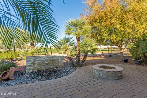 Exterior - 15750 W Avalon Dr, Goodyear, AZ 85395 photo 5 of 8
