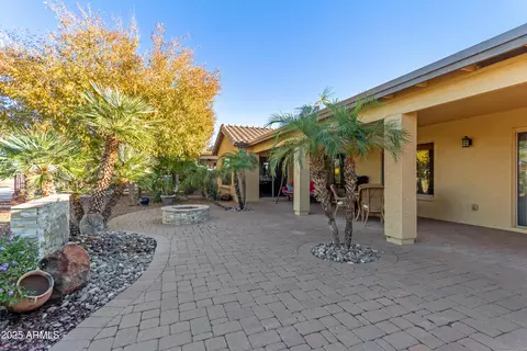 Exterior - 15750 W Avalon Dr, Goodyear, AZ 85395 photo 4 of 8