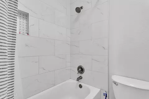 Bath - 1510 E Commerce Ave, Gilbert, AZ 85234 photo 2 of 4